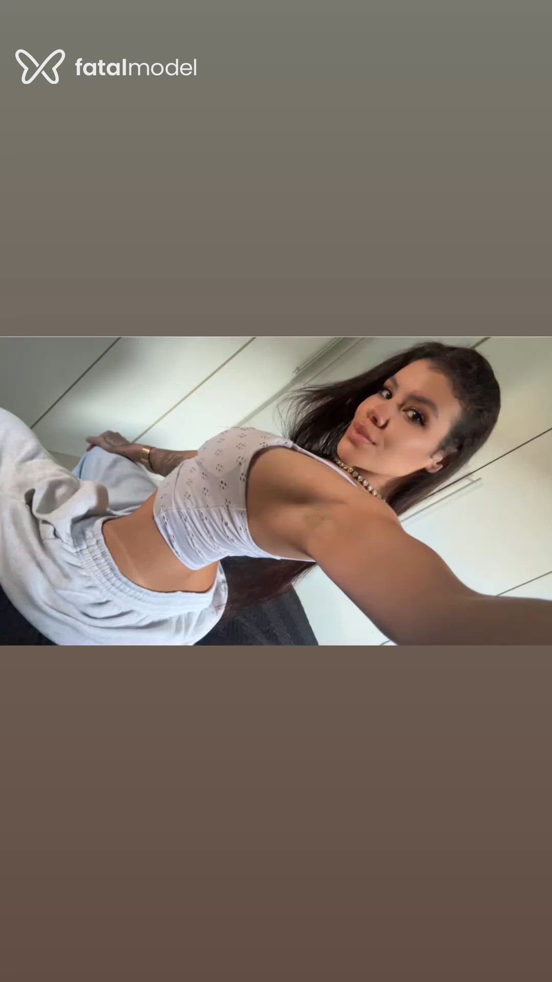 Acompanhante mulher morena (o) de olhos castanhos - Alexia Martins