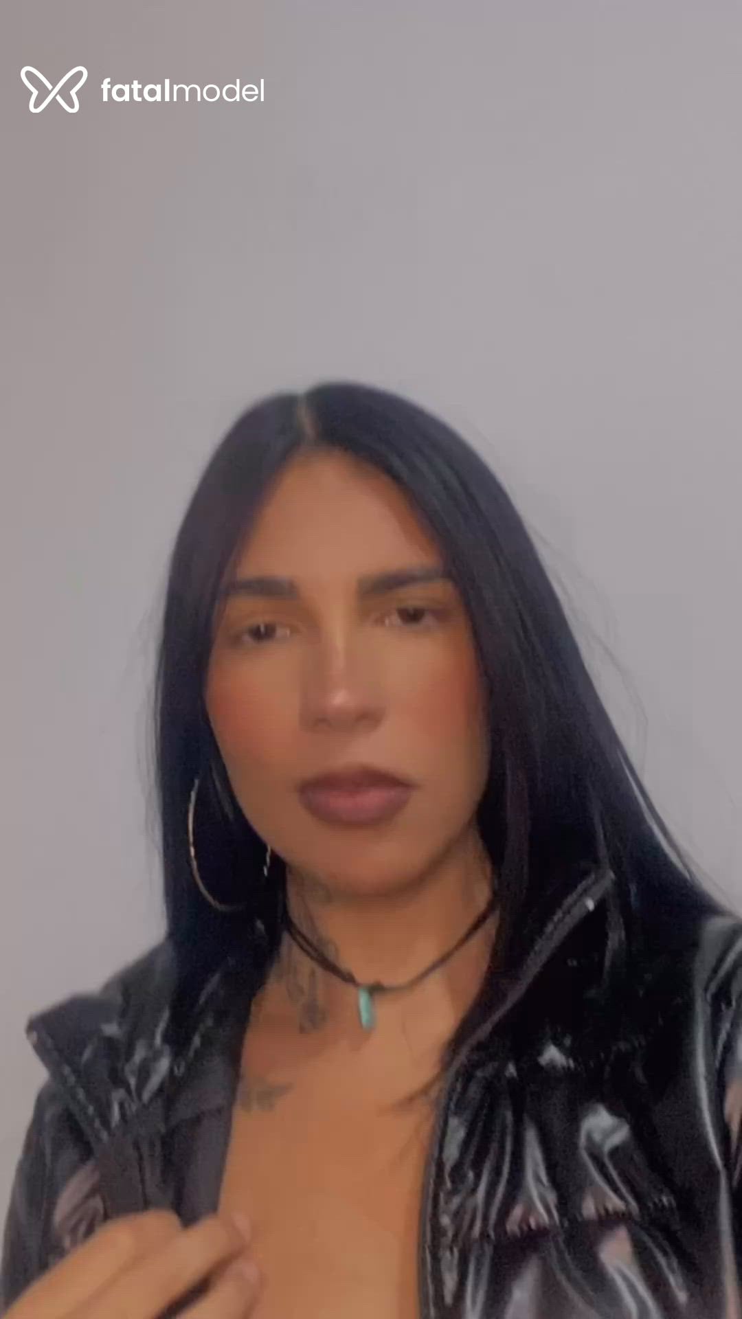 Acompanhante mulher morena (o) de olhos castanhos - Jessica Menezes