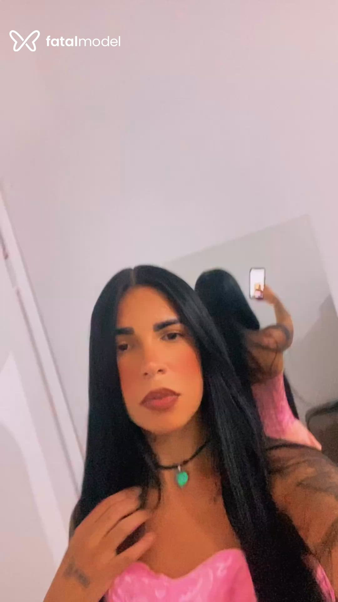 Acompanhante mulher morena (o) de olhos castanhos - Jessica Menezes