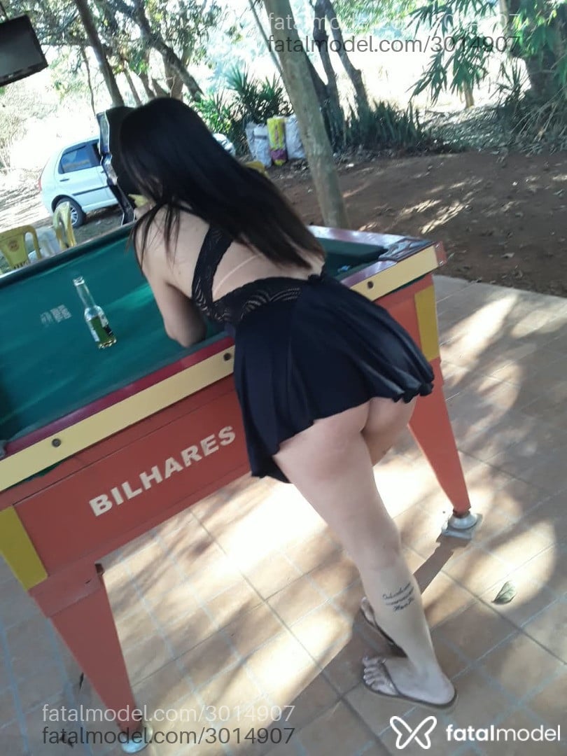 Acompanhante mulher morena (o) de olhos castanhos - Maria Flor