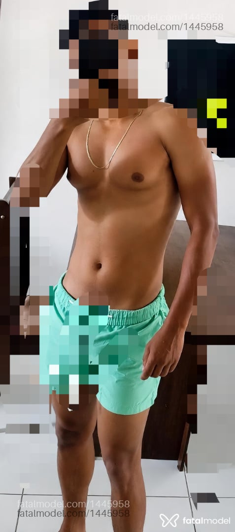Acompanhante homem morena (o) de olhos mel - Otávio Silva