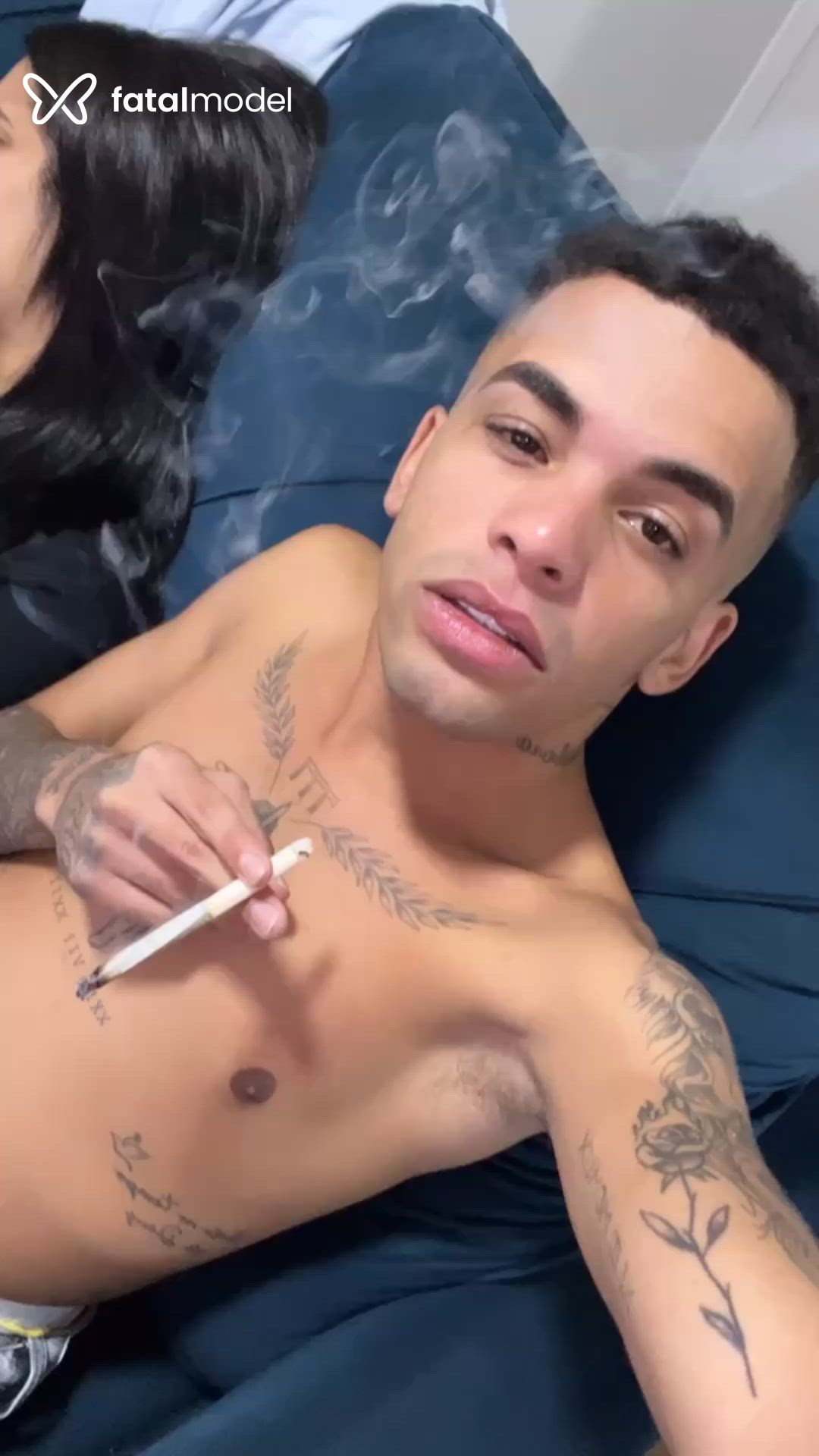 Acompanhante homem morena (o) de olhos pretos - Henrique