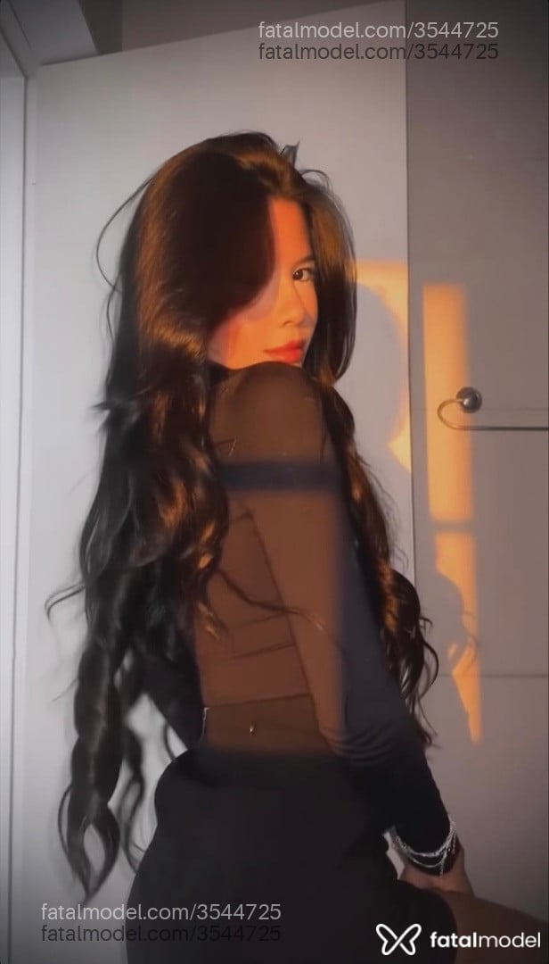 Acompanhante mulher com cabelo castanho de olhos castanhos - Luna Lancaster