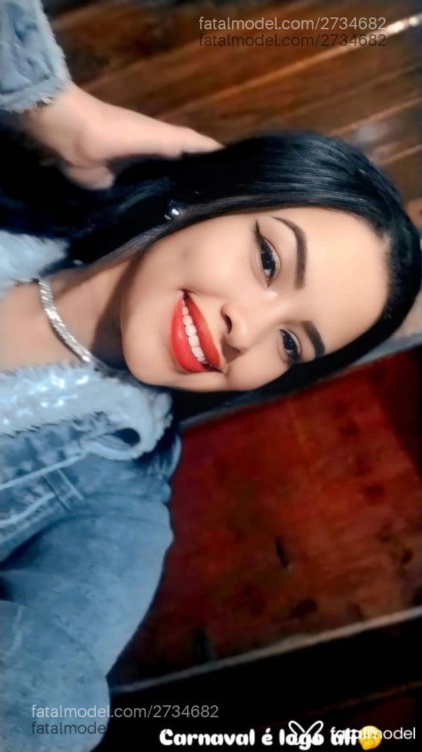 Acompanhante mulher morena (o) de olhos castanhos - Biia