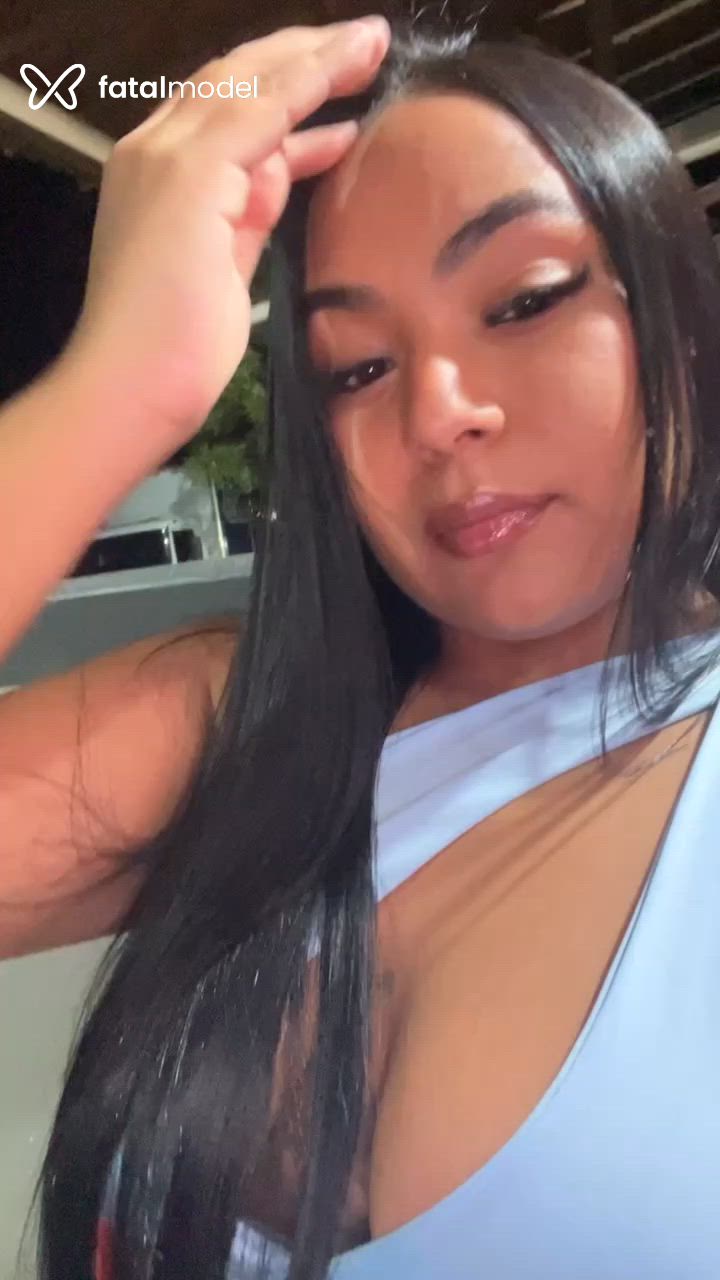 Acompanhante mulher morena (o) de olhos pretos - Davyla Acompanhante mulher morena (o) de olhos pretos - Davyla