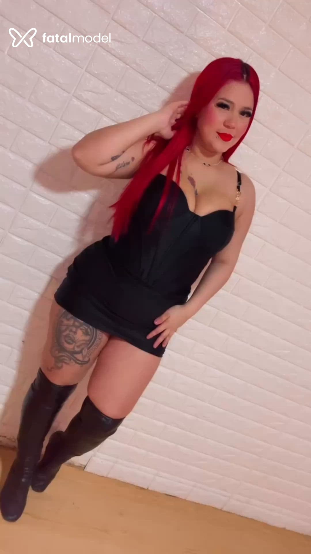 Acompanhante mulher ruiva (o) de olhos castanhos - Denise Acompanhante mulher ruiva (o) de olhos castanhos - Denise