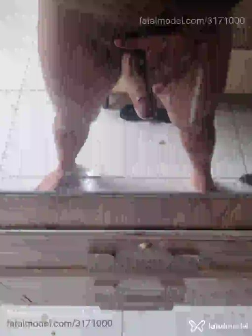 Acompanhante homem com cabelo castanho de olhos pretos - Diego Acompanhante homem com cabelo castanho de olhos pretos - Diego