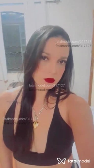Acompanhante mulher com cabelo castanho de olhos castanhos - Rafaela Mendes Acompanhante mulher com cabelo castanho de olhos castanhos - Rafaela Mendes