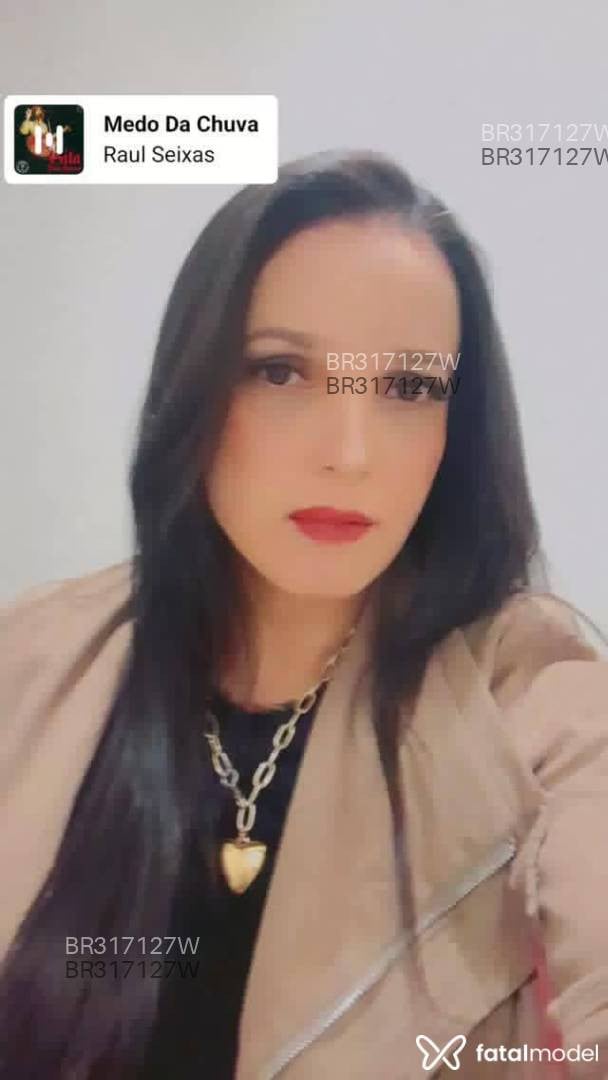Acompanhante mulher com cabelo castanho de olhos castanhos - Rafaela Mendes Acompanhante mulher com cabelo castanho de olhos castanhos - Rafaela Mendes