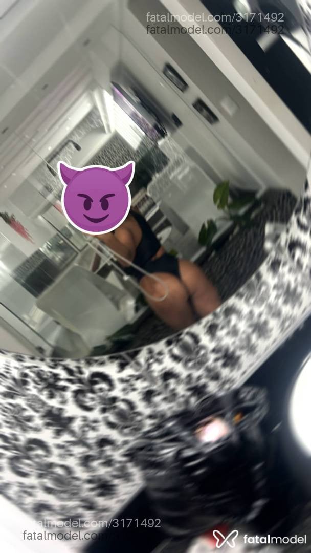 Acompanhante mulher morena (o) de olhos castanhos em São Paulo - Nicoly