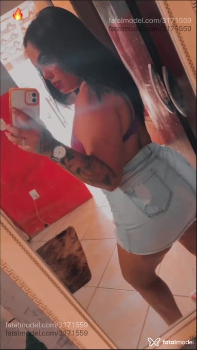 Acompanhante mulher morena (o) de olhos castanhos em Niterói Acompanhante mulher morena (o) de olhos castanhos em Niterói - ísis Fortunato