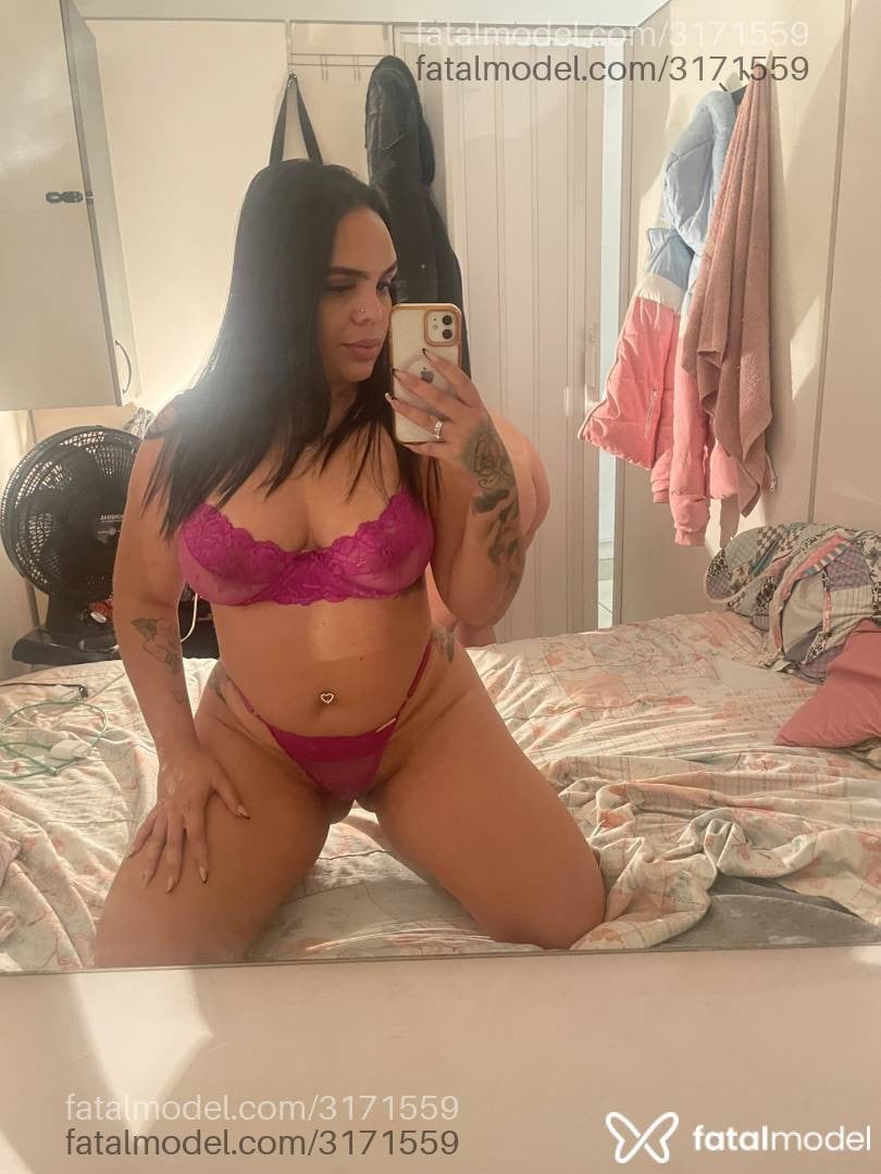 Acompanhante mulher morena (o) de olhos castanhos - ísis Fortunato