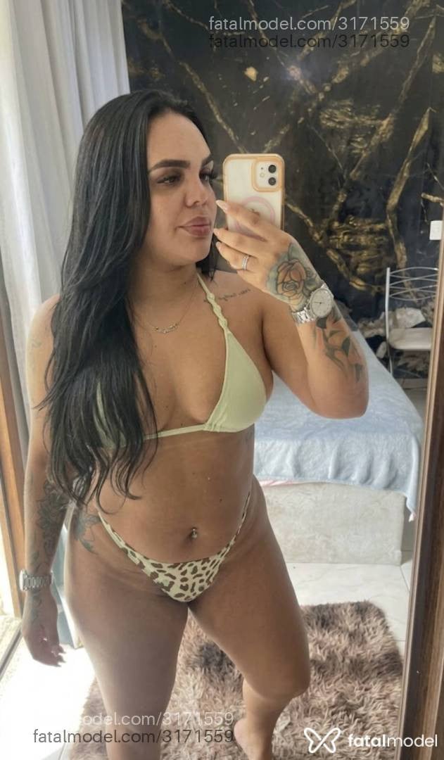 Acompanhante mulher morena (o) de olhos castanhos - ísis Fortunato