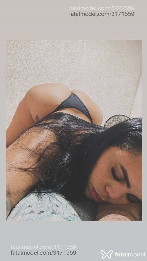 Acompanhante mulher morena (o) de olhos castanhos em Niterói Acompanhante mulher morena (o) de olhos castanhos em Niterói - ísis Fortunato