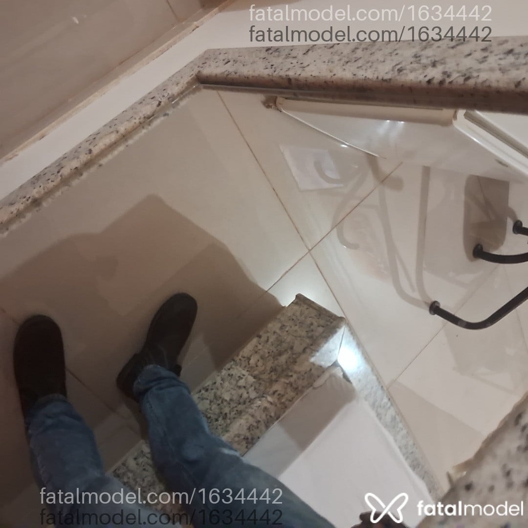 Acompanhante homem morena (o) de olhos pretos - Lusso