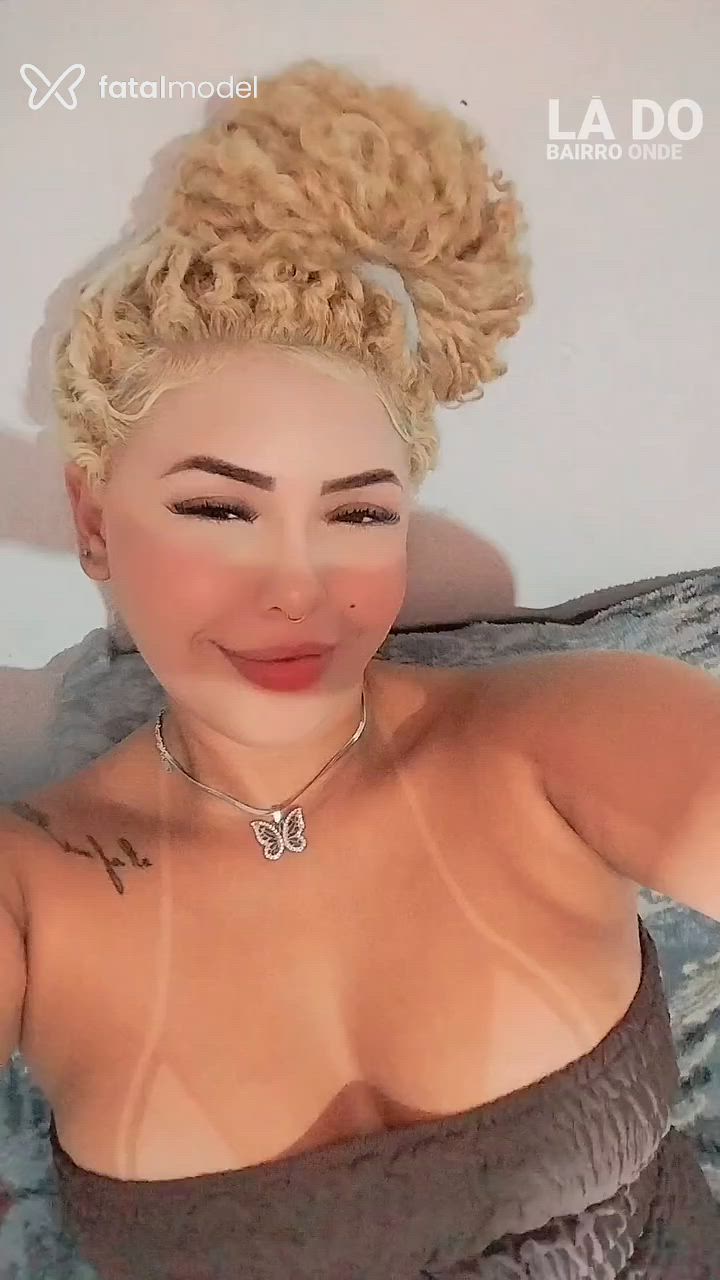 Acompanhante mulher ruiva (o) de olhos castanhos - Jobruivinha