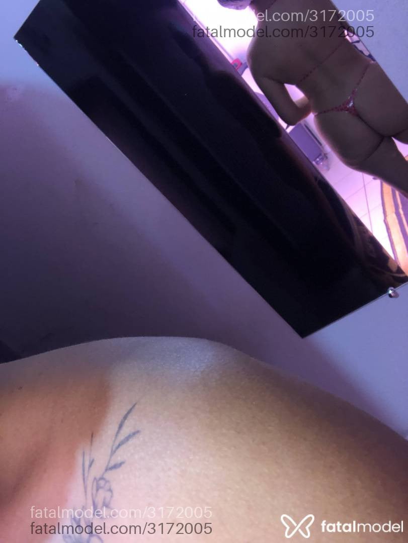 Acompanhante mulher morena (o) de olhos castanhos em Uberlândia - Pérola
