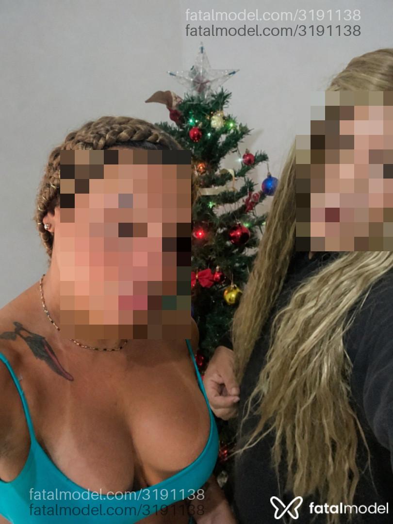Acompanhante mulher trans loira (o) de olhos castanhos - Gabriely