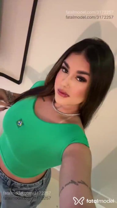 Acompanhante mulher loira (o) de olhos castanhos em Cabo Frio - Kiara Castro