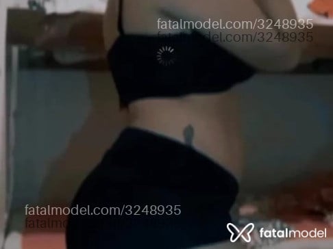 Acompanhante mulher morena (o) de olhos castanhos - Madu Silva
