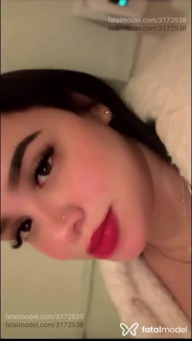 Acompanhante mulher morena (o) de olhos castanhos em Tubarão - Lais