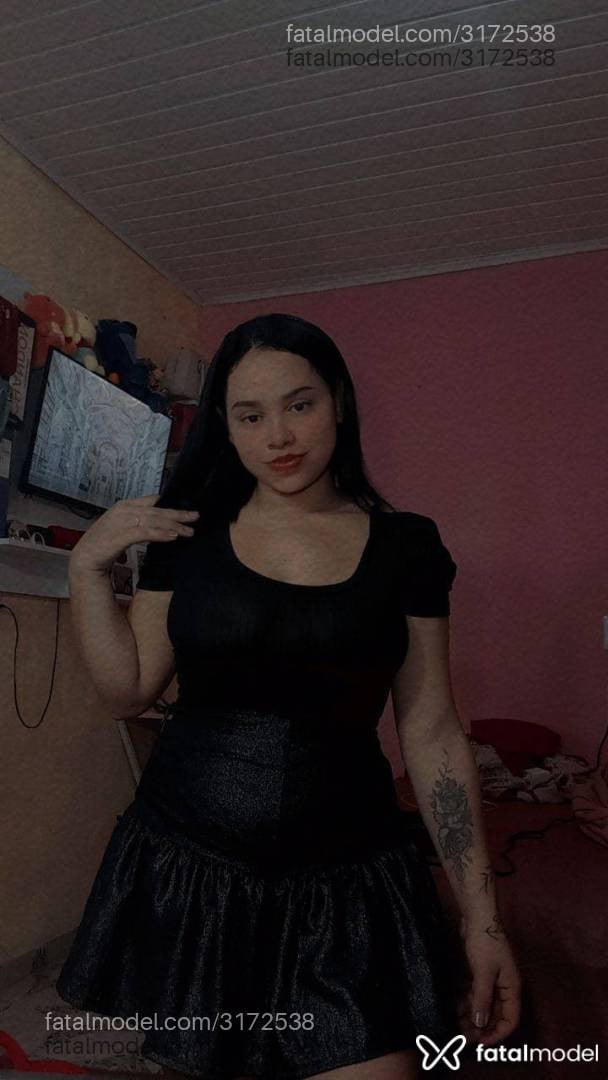 Acompanhante mulher morena (o) de olhos castanhos em Tubarão - Lais