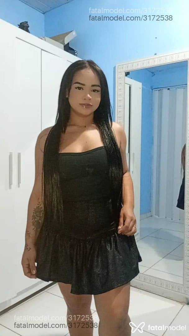 Acompanhante mulher morena (o) de olhos castanhos - Lillith