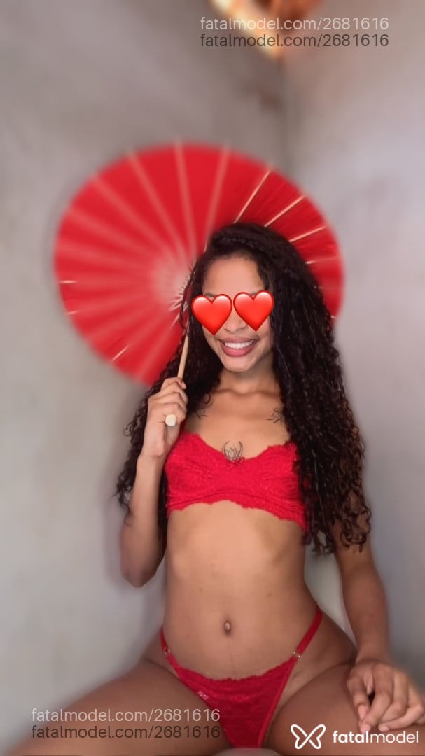 Acompanhante mulher morena (o) de olhos pretos - Ana Lize