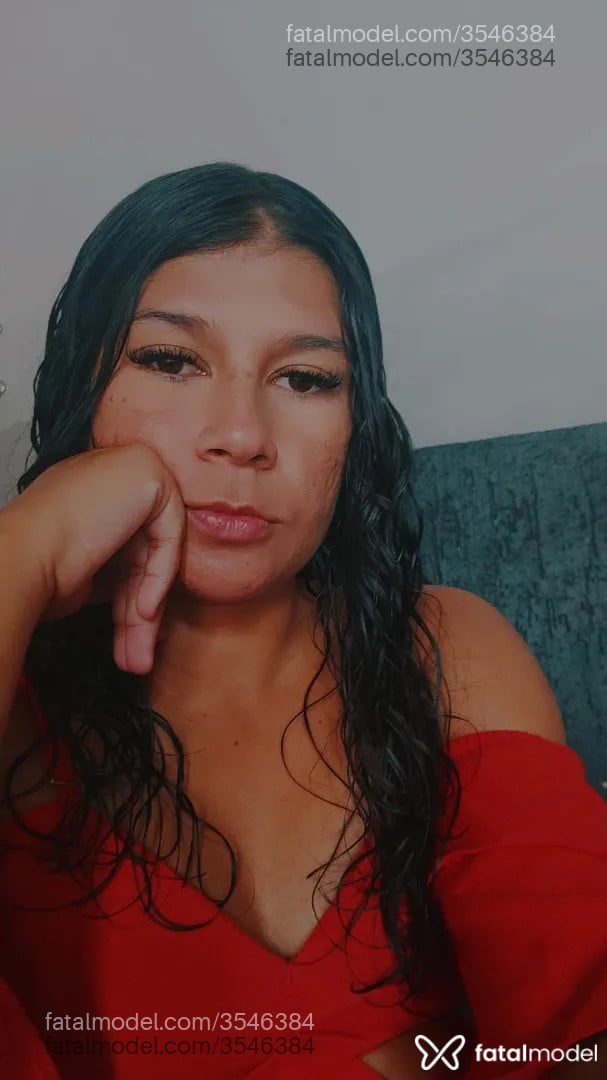 Acompanhante mulher morena (o) de olhos castanhos - Bárbara