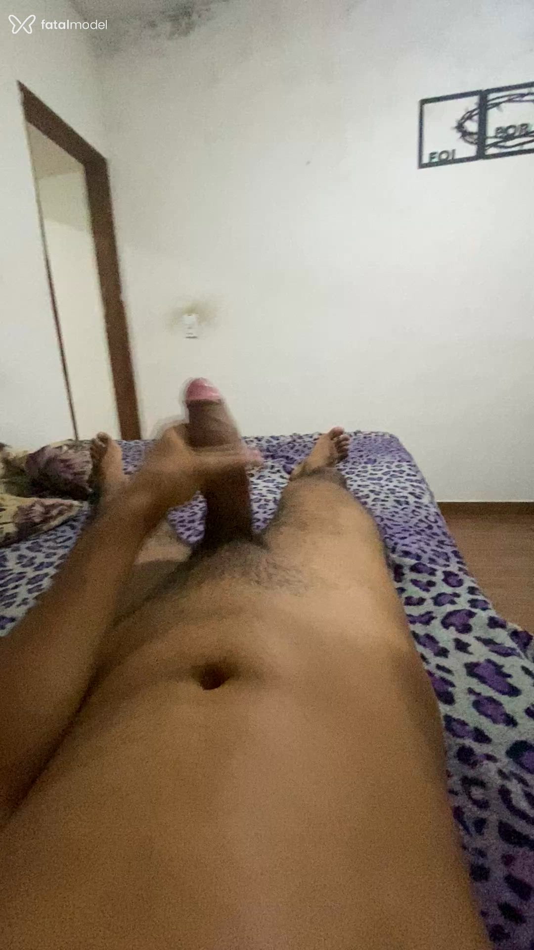 Acompanhante homem morena (o) de olhos castanhos - Fernando