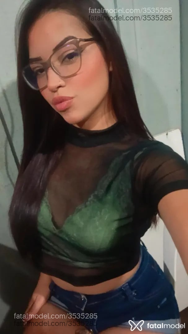 Acompanhante mulher ruiva (o) de olhos castanhos - Ketlyn Acompanhante mulher ruiva (o) de olhos castanhos - Ketlyn