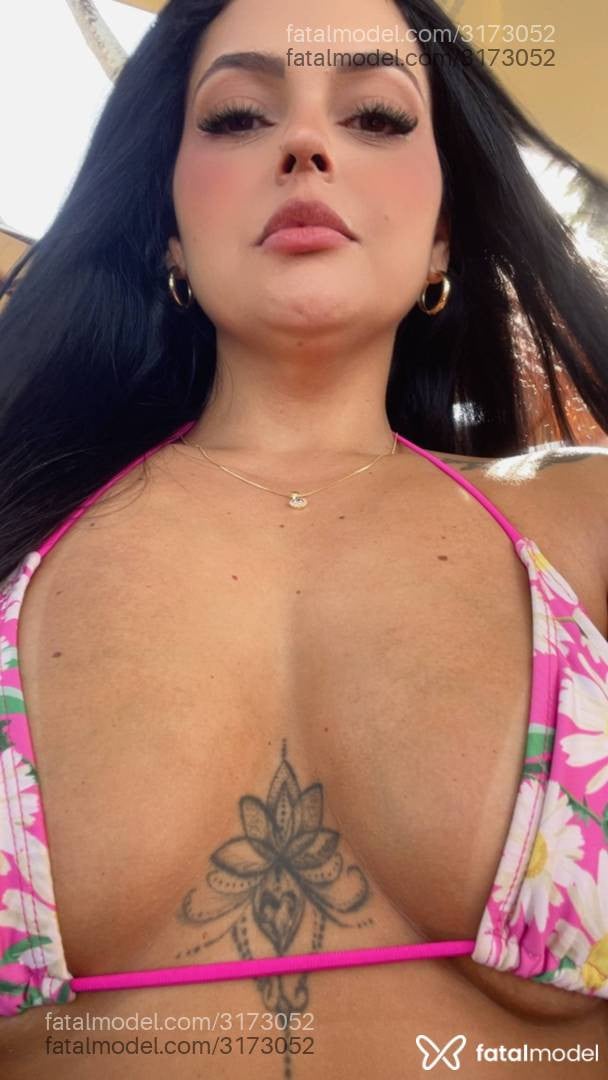 Acompanhante mulher morena (o) de olhos castanhos - Ananda Fernandes