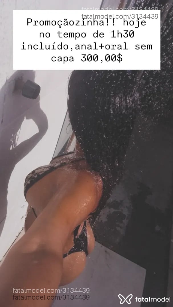 Acompanhante mulher morena (o) de olhos castanhos - Maya Gonzales