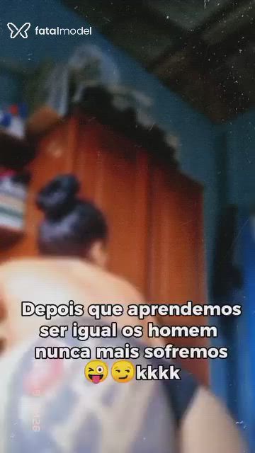 Acompanhante mulher morena (o) de olhos pretos - Vickk