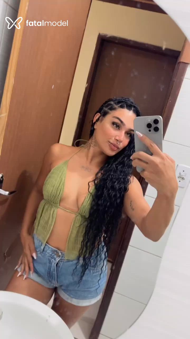 Acompanhante mulher morena (o) de olhos castanhos - Sarah Ferreira