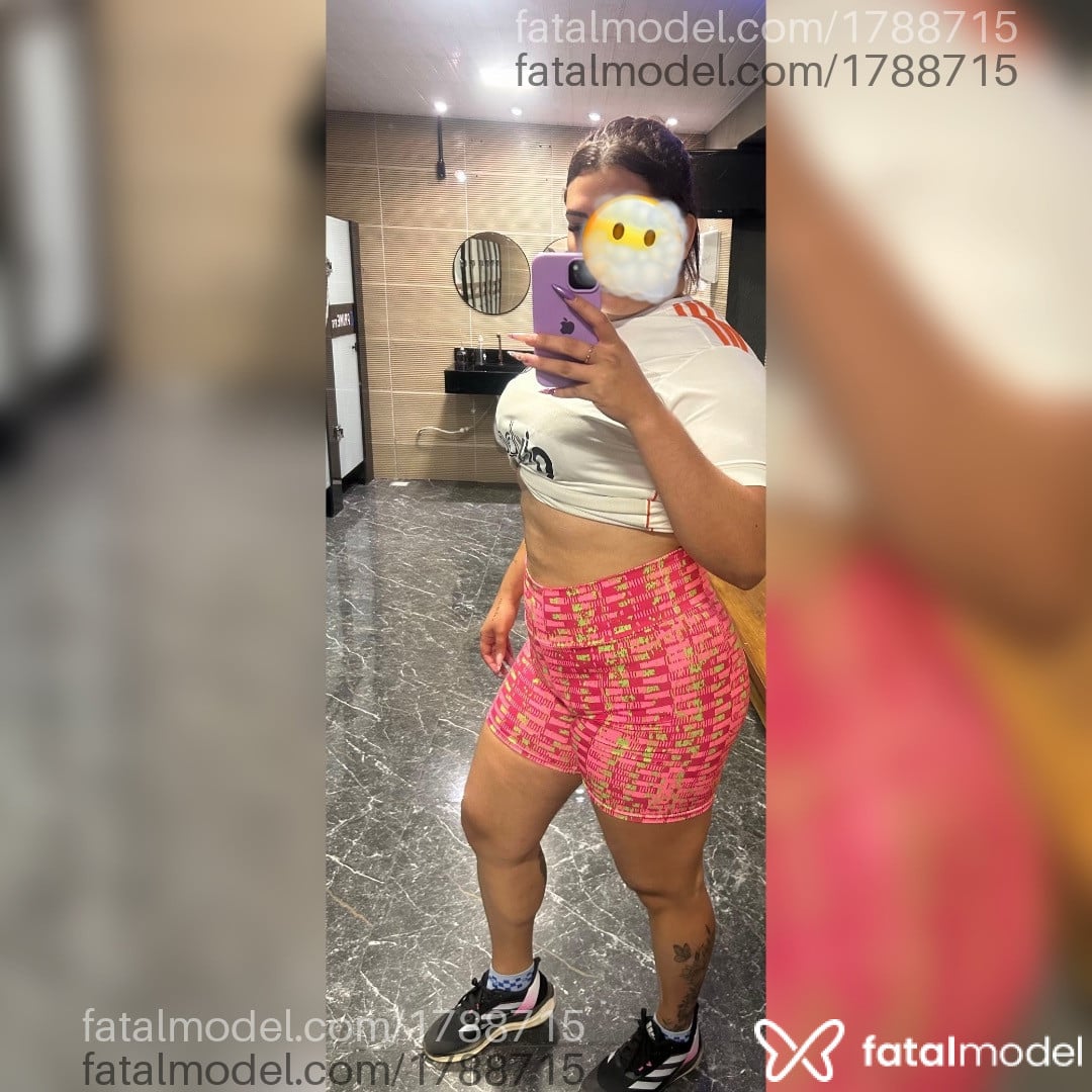 Acompanhante mulher ruiva (o) de olhos castanhos - Sabrina Ferraz Acompanhante mulher ruiva (o) de olhos castanhos - Sabrina Ferraz