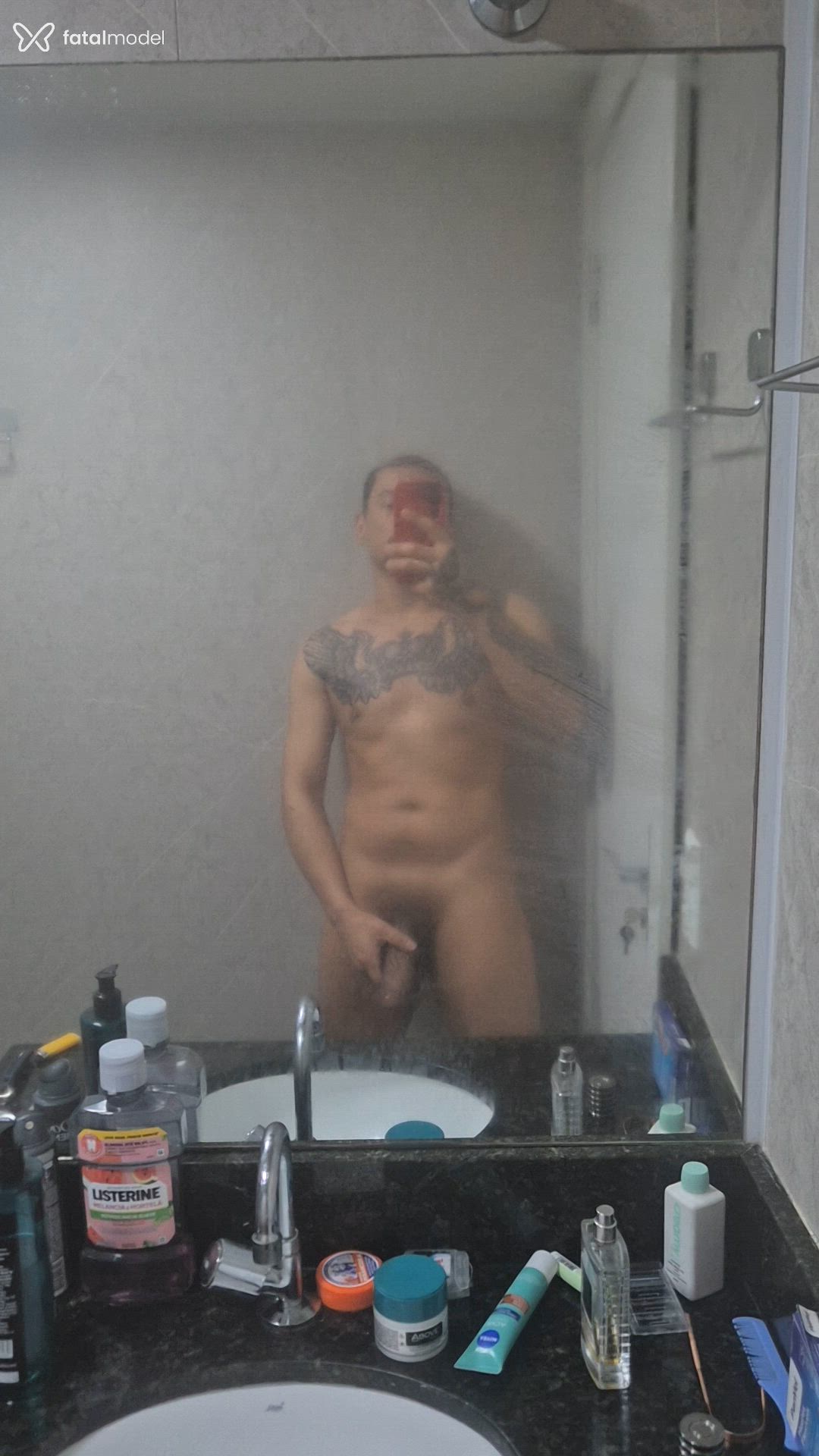 Acompanhante homem morena (o) de olhos castanhos - Derick Martins