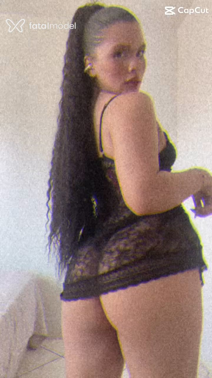 Acompanhante mulher com cabelo castanho de olhos castanhos - Jade