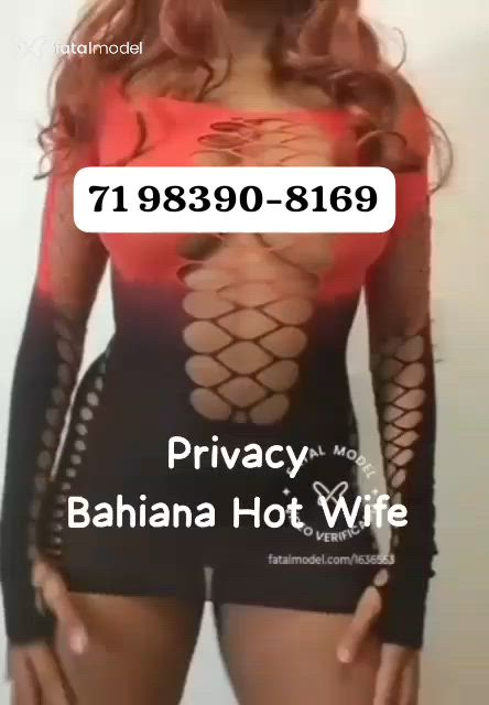 Acompanhante mulher com cabelo castanho de olhos castanhos - Baianahotwife