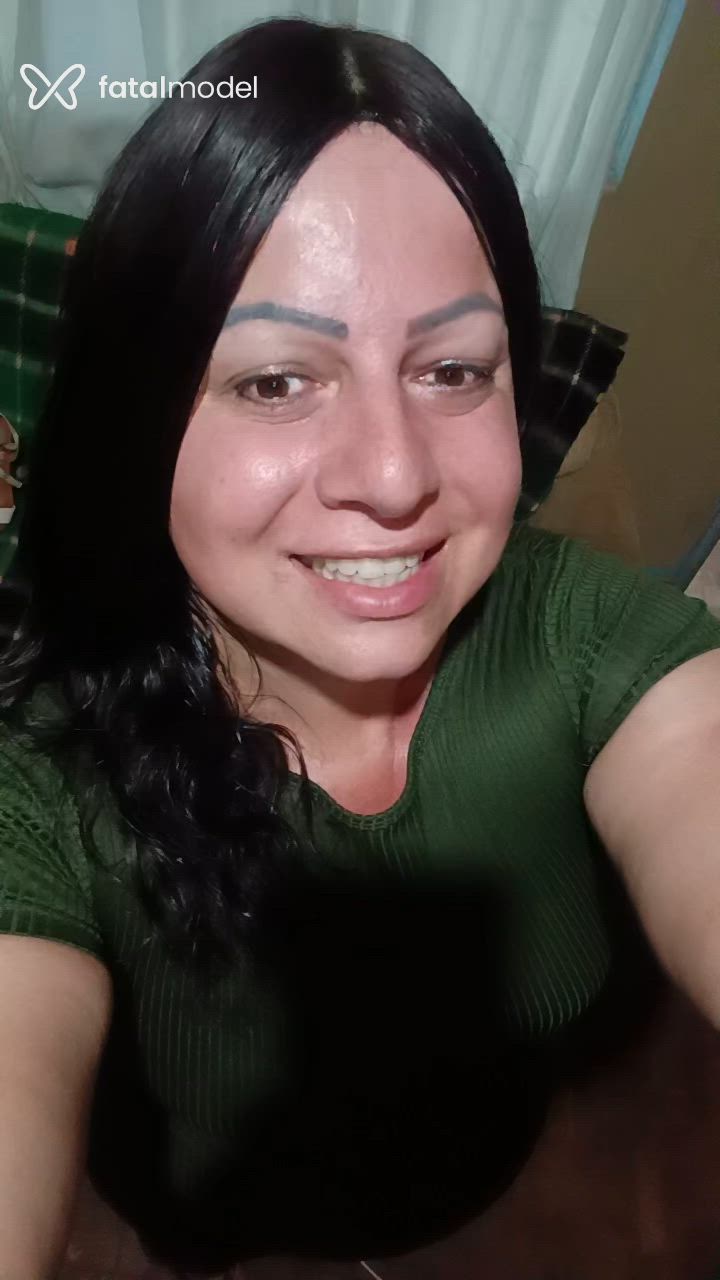 Acompanhante travesti morena (o) de olhos castanhos - Luana travesti