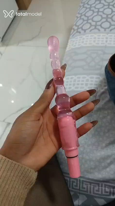 Acompanhante mulher com cabelo castanho de olhos castanhos - Caroline
