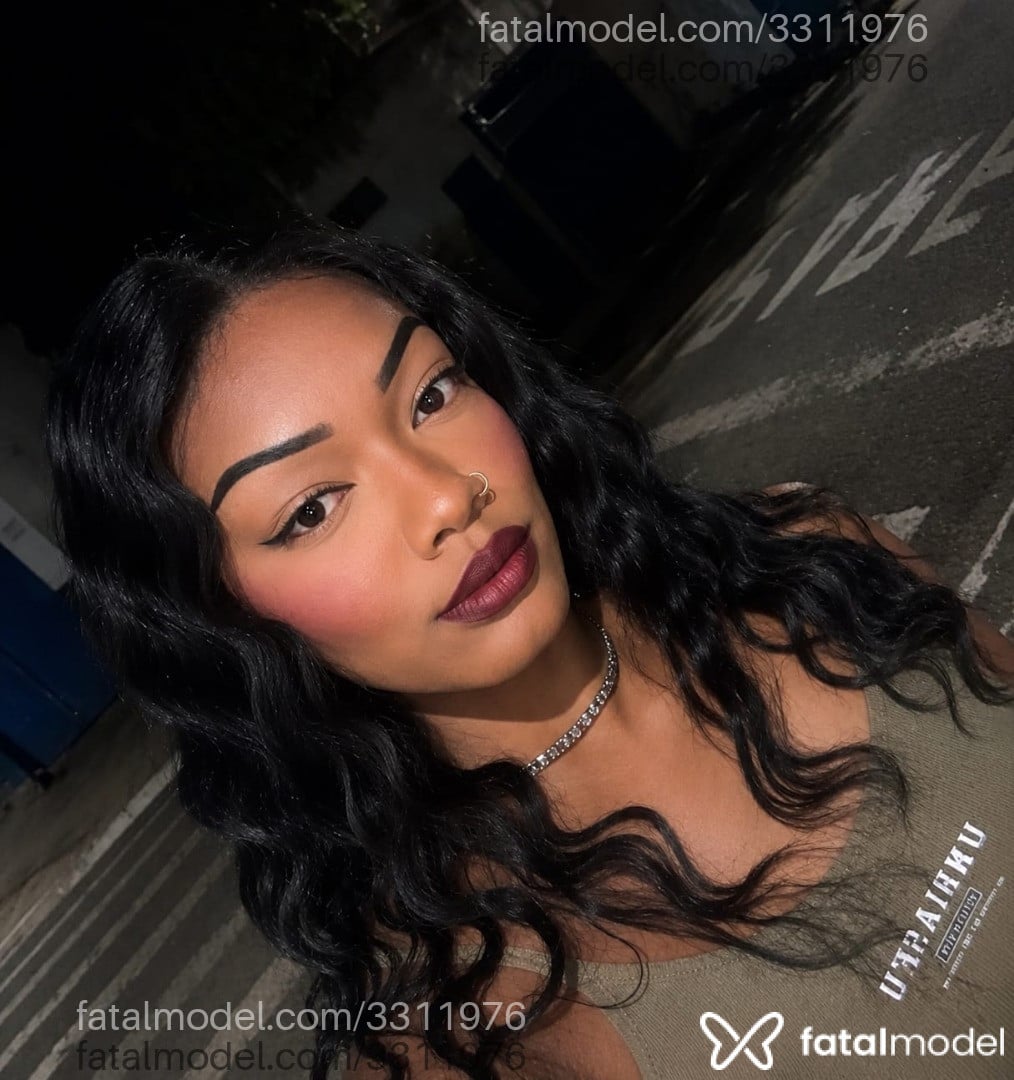 Acompanhante mulher trans morena (o) de olhos castanhos - Bia Silva Acompanhante mulher trans morena (o) de olhos castanhos - Bia Silva