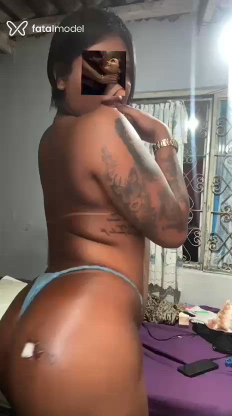 Acompanhante mulher trans morena (o) de olhos pretos - Kethellyn Acompanhante mulher trans morena (o) de olhos pretos - Kethellyn