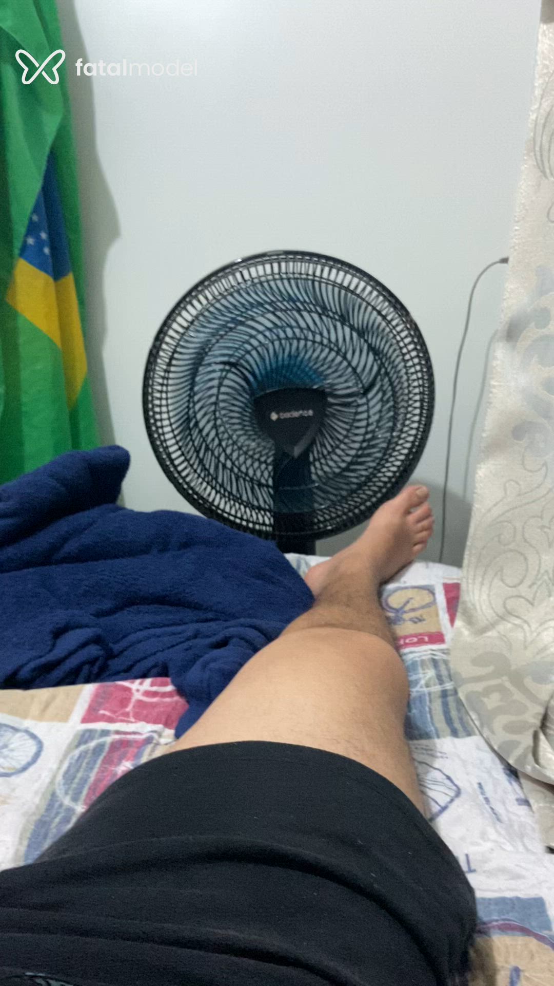 Acompanhante homem morena (o) de olhos castanhos - Felipe