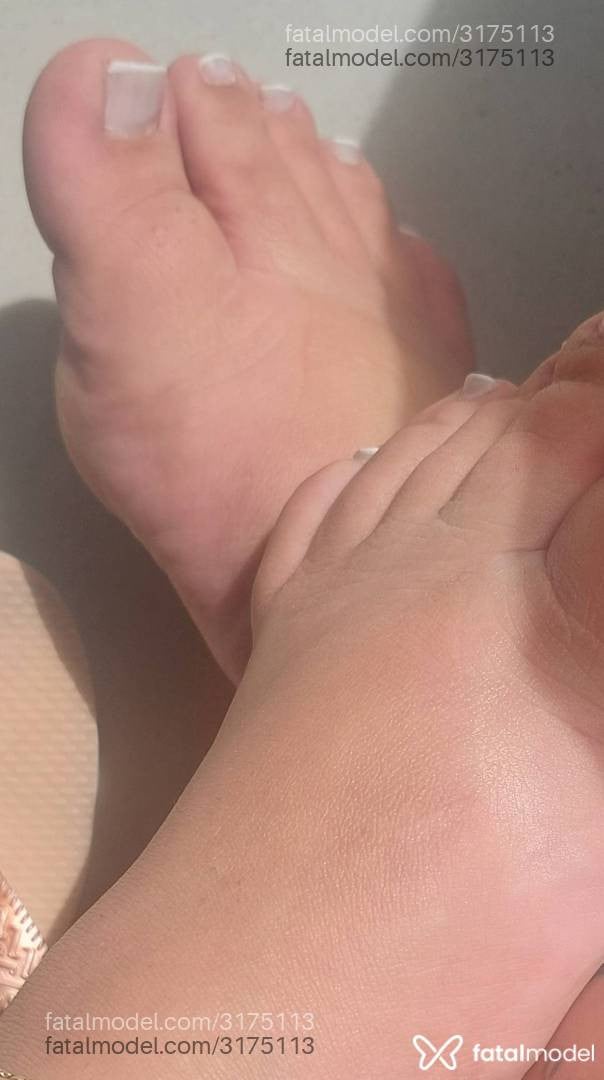 Acompanhante mulher loira (o) de olhos mel - Melissa Gold