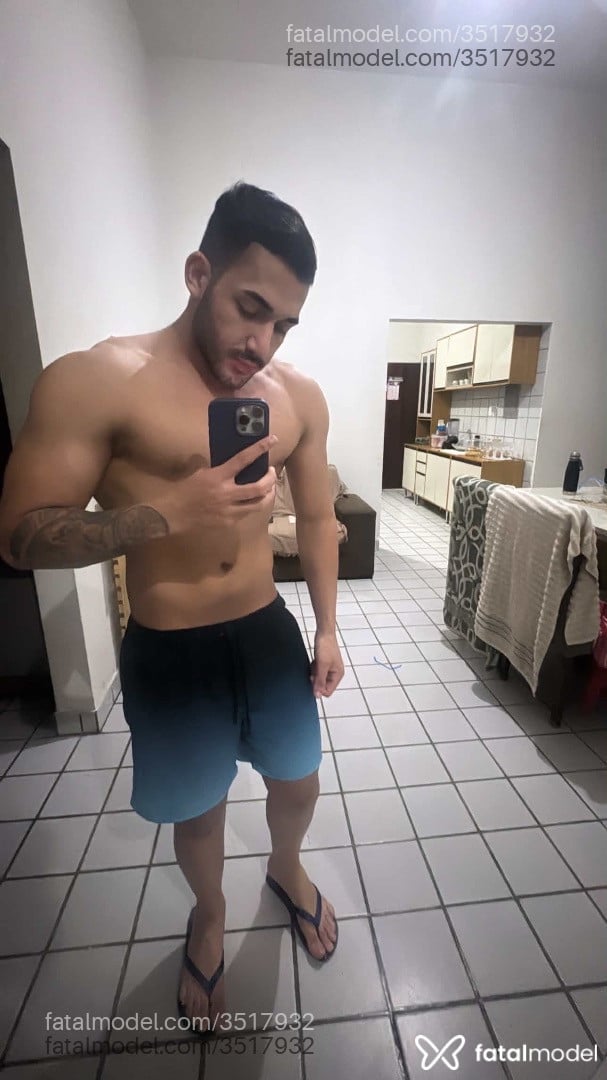 Acompanhante homem morena (o) de olhos castanhos - Gabriel Silva