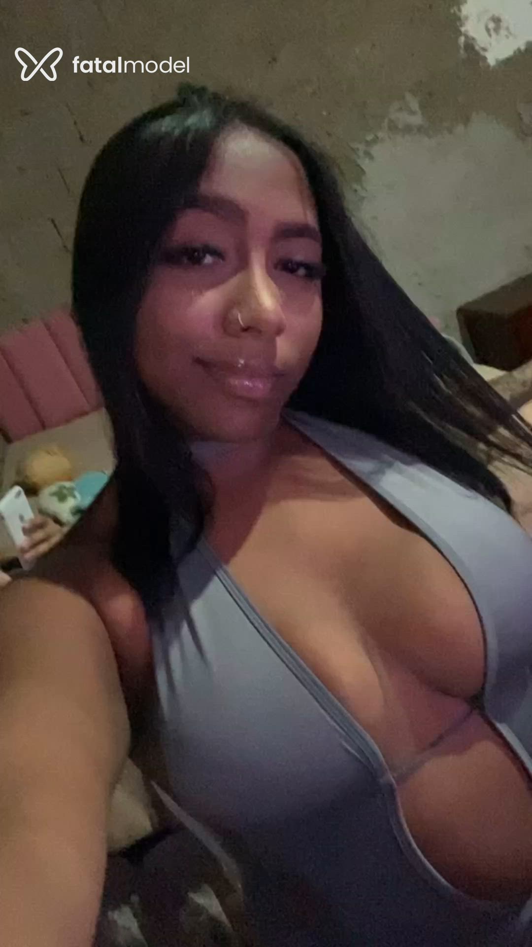 Acompanhante mulher morena (o) de olhos castanhos - Mayara Mathias