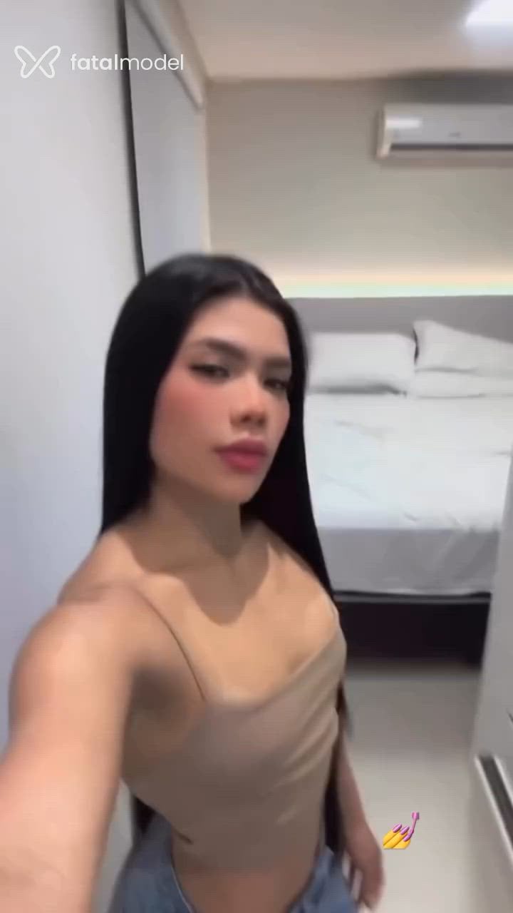 Acompanhante mulher morena (o) de olhos castanhos - Bruna Lima
