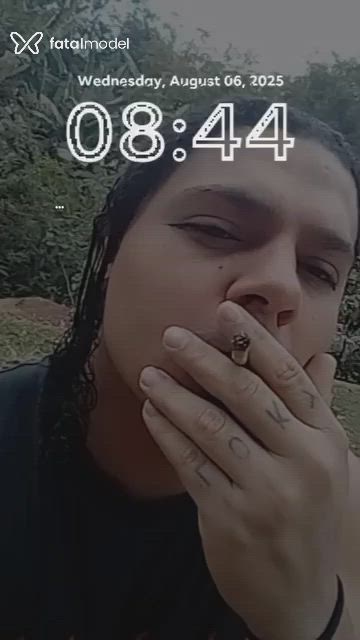 Acompanhante homem com cabelo castanho de olhos castanhos - Johnny Lokkyy