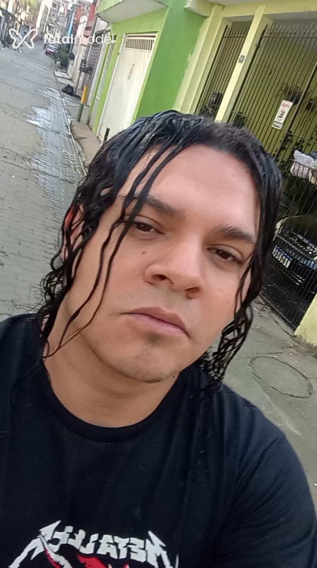 Acompanhante homem com cabelo castanho de olhos castanhos - Johnny Lokkyy